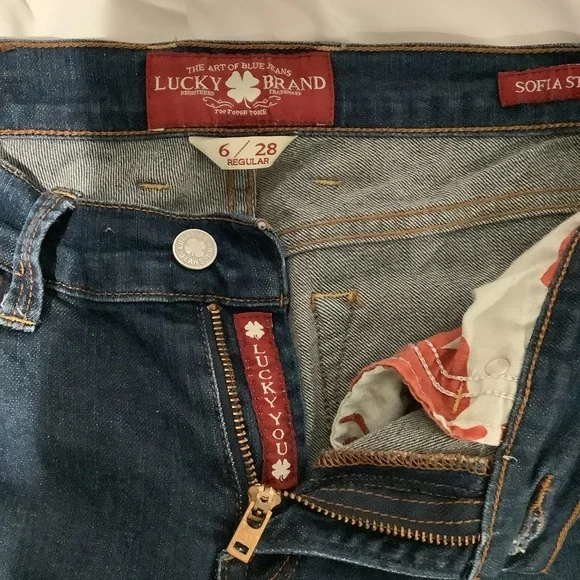 Lucky Jeans Women’s Sofia Straight Dark Blue Size 6 Regular. 32" inseam - Picture 5 of 7